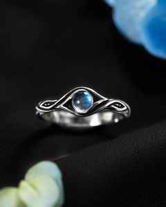 Bague en argent sterling Masa avec pierre de lune, motif œil et symbole infini, bijou céleste inspiré de la nature, fait main, cadeau pour femme - Product Image 1