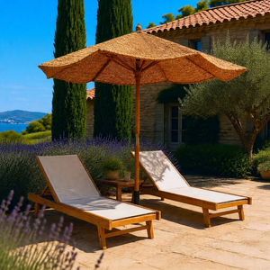 Parasol en fibre de coco naturelle en gros pour hôtels, plages, jardins et piscines - Product Image 1
