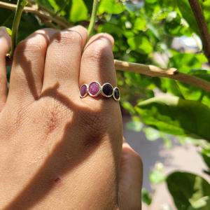 Élégante bague en argent sterling 925 avec pierres précieuses Accessoires de bijoux de mode pour femmes et hommes Fourniture en gros Bague en pierre véritable - Product Image 1