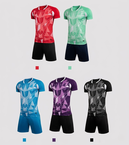 เสื้อกีฬาถักเนื้อผ้าแห้งเร็วสำหรับฤดูร้อน โพลีเอสเตอร์ 100% ระบายอากาศได้ดี แขนสั้น เสื้อฟุตบอล ออกแบบได้ตามต้องการ - Product Image 6