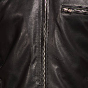 Prenda de Moda para Hombre, de Cuero Genuino, Ecológica, Resistente al Viento, para Invierno, Diseñada para Minoristas, con Apariencia Moderna y Estructura Elegante - Product Image 4