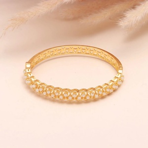 <b>Top</b> Trendy 22K Gold Plated Freshwater Pearl Openable Bracelet Adjustable Brass Kada Wedding Jewelry for Women - Product Image 2