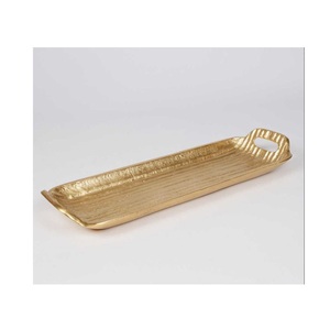 Plateaux de service durables en aluminium moulé avec une base robuste, une finition lisse et un design pratique pour la cuisine, la salle à manger et le service. - Product Image 3