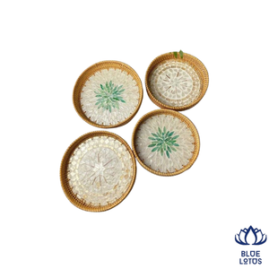 Plateau en mosaïque de rotin écologique fait main haut de gamme, panier de service rond en osier pour la présentation et la décoration intérieure – Vente Flash - Product Image 1