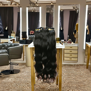Cabello Humano Virgen Indio Remy Natural, con Doble Trama a Máquina, Cutícula Alineada, en Paquetes, Rizado, Color Negro - Product Image 3