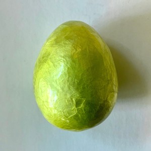 Figuras de huevos de Pascua en miniatura al por mayor, decoración navideña al precio más bajo, estatuillas de nácar. - Product Image 1