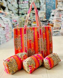 Bolso Bandolera Plegable, Ligero, Ecológico, Impermeable, de Algodón con Diseño Geométrico, Estilo Vintage para Mujer, Ajustable y Portátil - Product Image 1