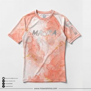 Rashguard Mawra Premium personnalisé par sublimation, t-shirt de compression pour entraînement en salle de sport, MMA, unisexe. - Product Image 3