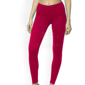 เลกกิ้งโยคะผู้หญิงแฟชั่นใหม่ปี 2026 ยืดหยุ่นระดับกลาง ระบายอากาศได้ดี น้ำหนักเบา แห้งเร็ว เป็นมิตรกับสิ่งแวดล้อม ไร้ตะเข็บ บริการ OEM ชุด 2 ชิ้น - Product Image 2