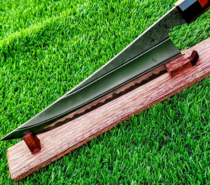 Couteaux de chef LEGACY BLADES de qualité supérieure, forgés à la main en acier à haute teneur en carbone, manche en résine personnalisé, fabricant OEM - Product Image 5