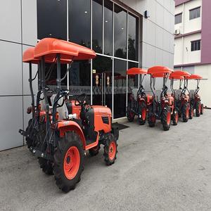 Tracteur Kubota subcompact avec pelle rétrocaveuse : performances optimales, équipement compact puissant pour l'agriculture, le terrassement et l'entretien des propriétés. - Product Image 6
