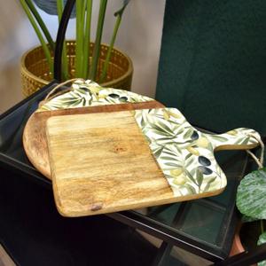 Planche à découper ronde en bois avec motif de poisson bleu et poignée en corde, emballage individuel pour usage en cuisine, planche à servir pour pizza - Product Image 2