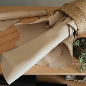 Cuir de buffle pleine fleur naturel non teint, épais, pour chaussures, sacs, ceintures de luxe faits à la main, cuir robuste pour le travail artisanal. - Product Image 4