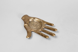 <b>Vintage</b> Brass Hand Shaped Novelty <b>Ashtray</b> & Cigarette Holder Desktop Decorative Home Tabletop Accessory - Product Image 2