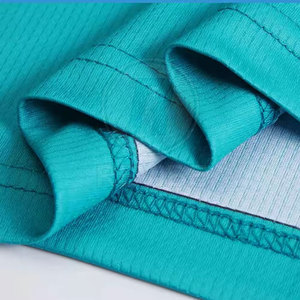 Tenue de basket-ball respirante sur mesure pour hommes avec couleurs et tailles de tissu personnalisées - Product Image 6