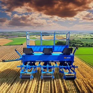 Planteuse de canne à sucre Sabin 3 rangs avec pompe à engrenages motorisée - Haute capacité, tracteur 120+ CV, attelage hydraulique trois points numérique - Product Image 4