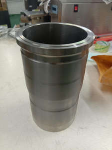 Nouveau chemise de cylindre D12, alésage 131 mm, pièce de rechange OEM pour la reconstruction de moteurs de camion, en fonte d'alliage de haute qualité, approvisionnement européen - Product Image 6