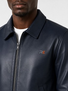 Chaqueta de cuero cómoda hecha con materiales de primera calidad para un estilo moderno, calidad duradera y uso diario. - Product Image 6