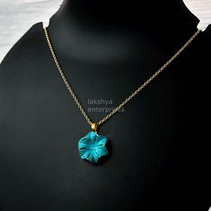 Colgante de flor de turquesa azul AAA, collar de piedra preciosa tallada, elegante colgante de turquesa para mujer, fabricación de joyas al por mayor - Product Image 2