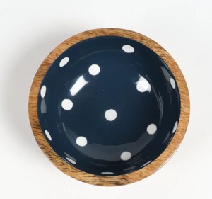Tazón de madera hecho a mano con interior de lunares azules para servir fruta, estilo nórdico, apto para lavavajillas, para uso en la cocina. - Product Image 4