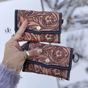 Porte-monnaie sculpté usiné à la main élégant multi-usages cuir occidental nouveauté portefeuille Offre Spéciale pour unisexe - Product Image 1