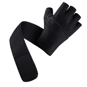 Gants de sport et de musculation fabriqués en usine, gants d'entraînement de gym, protection des mains avec logo personnalisé, gants et mitaines de musculation - Product Image 2