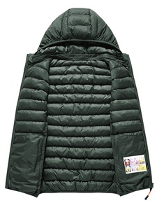 Chaleco acolchado sin mangas para hombre, de alta calidad, con logo de goma, ideal para exteriores. - Product Image 3