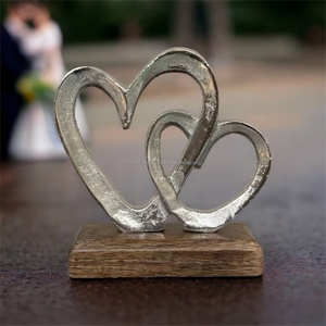 Diva Collections Lujosa escultura de corazón de plata Art Deco Elegante Base de aluminio y madera Hogar Adorno DE BODA Regalo de aniversario - Product Image 3