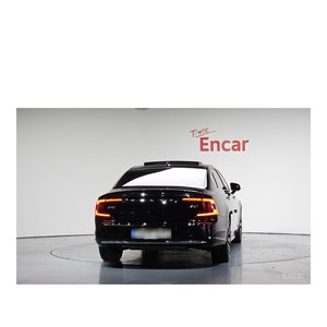 Volvo S90 B6 AWD Ultimate 2024, Volante a la Izquierda, Caja de Cambios Automática, Asientos de Cuero, Cámara Trasera, Emisión Euro V, 48,007 km, Brillante - Product Image 3