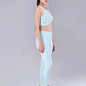 Ensemble de sport pour femme : Soutien-gorge de yoga taille haute et tenue d'entraînement imprimée – Collection Fitness pour femme - Product Image 6