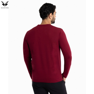 Chemise à manches longues de qualité supérieure, vêtements décontractés élégants, hauts à manches longues fabriqués au Pakistan, t-shirt classique à manches longues et col en V pour hommes - Product Image 4