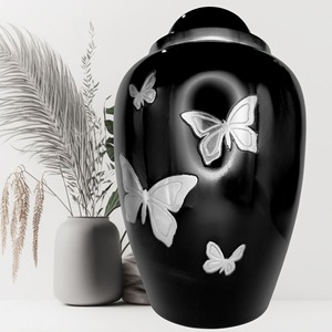 Urne funéraire américaine en cendre de frêne, gravée à la main, de style américain, pour adultes, capacité de 200 pouces cubes, pour la commémoration - Product Image 2