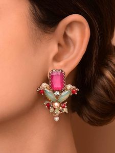 Joyería étnica india Kundan Tikka con perlas, chapado en oro de alta calidad, hecha a mano para bodas y fiestas de mujeres. - Product Image 6