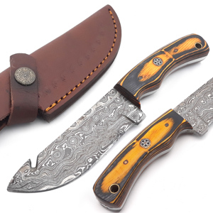 Couteau de chasse de poche en acier Damas de qualité industrielle OEM, fait main, à lame pleine, pour l'extérieur, avec crochet de dépecage, fourreau en bois et cuir - Product Image 4