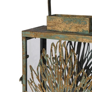 Portavelas de Metal con Diseño de Hojas Recortadas y Pátina Verde, para Decoración del Hogar y Exteriores - Product Image 6