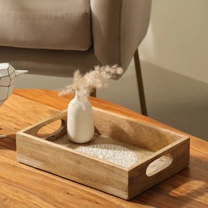 Bandeja Cuadrada de Madera Natural con Asas para Servir y Decorar el Hogar - Product Image 2