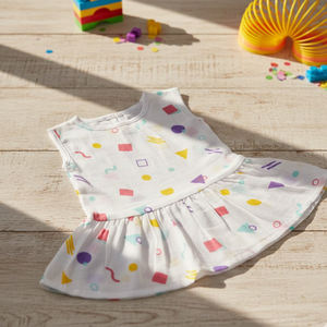 Robe en coton pour bébé fille, axée sur le confort, avec une texture douce et un design élégant et ludique, pour tous les jours et les occasions spéciales - Product Image 6