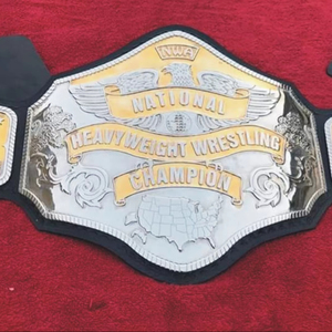 Ceinture de championnat de lutte poids lourd NWA, taille adulte, laiton 2 mm, personnalisable avec nom - Product Image 1