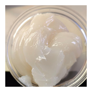 Gelée de pétrole raffinée de qualité supérieure, matière première pour la formule cosmétique et le traitement industriel - Product Image 1