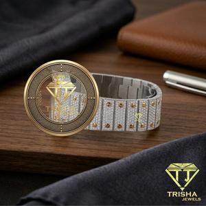 Reloj de pulsera para hombre con esfera de números romanos de dos tonos, completamente cubierto de moissanita, estilo hip hop rapero. - Product Image 1