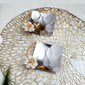 Reposacucharas de Acero Inoxidable de Lujo con Pulido Espejo, Hecho en Maharashtra para Fiestas y Ocasiones Especiales - Product Image 2