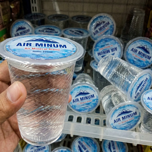 Vaso de Plástico PP de 220 ml para Agua Potable, Reciclable, con Patrón de Líneas Diagonales, Proveedor de Indonesia - Product Image 1