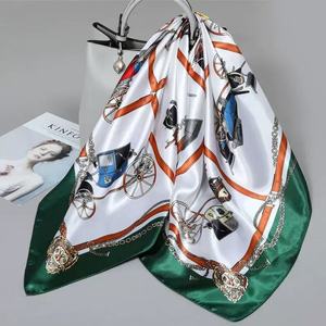 Kneka Foulard Carré Vintage Imprimé 100% Soie pour Femme, Accessoire de Mode Multifonctionnel, Usage Quotidien Musulman - Product Image 1