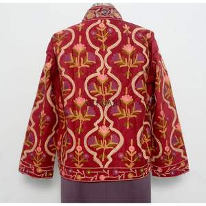 Chaqueta de Tela Cotrise con Bordado Floral Hecho a Mano, Detalle de Botones, Forro de Algodón a Rayas, Transpirable, Ecológica, para Otoño e Invierno - Product Image 5