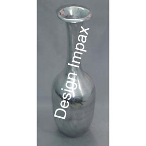 Vase à fleurs en gros fini argent Vase à fleurs en aluminium moulé facile à déplacer Vase pour affichage de salon fabriqué en Inde - Product Image 6
