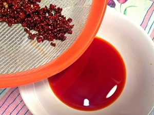 Natural Red Colorant Annatto Seeds Naturally Dried Granular Form Bixin 4% Moisture <10% 50kg/Jute <b>Bag</b> <b>Bulk</b> Supply Vietnam Factor - Product Image 2