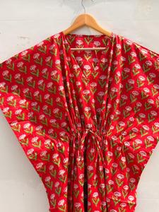 Caftán azteca floral rojo - Vestido caftán de algodón suave y fluido - Perfecto como vestido de casa, ropa de descanso, ropa de playa - Product Image 2
