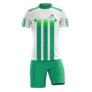 Vêtements de sport confortables pour hommes, uniforme de football 100% polyester, uniforme de football sur mesure pour hommes - Product Image 2
