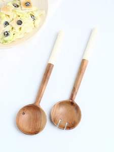 Serveur à salade en bois et résine de qualité supérieure, idéal pour servir la salade à la maison, en cuisine, lors de fêtes et d'événements, au prix de gros d'usine. - Product Image 4