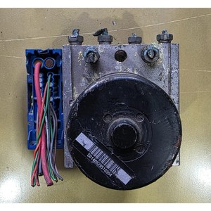 Pièces détachées automobiles d'occasion pour Renault Fluence Samsung SM3, module de pompe hydraulique ABS 476608898R, pièces automobiles coréennes. - Product Image 5